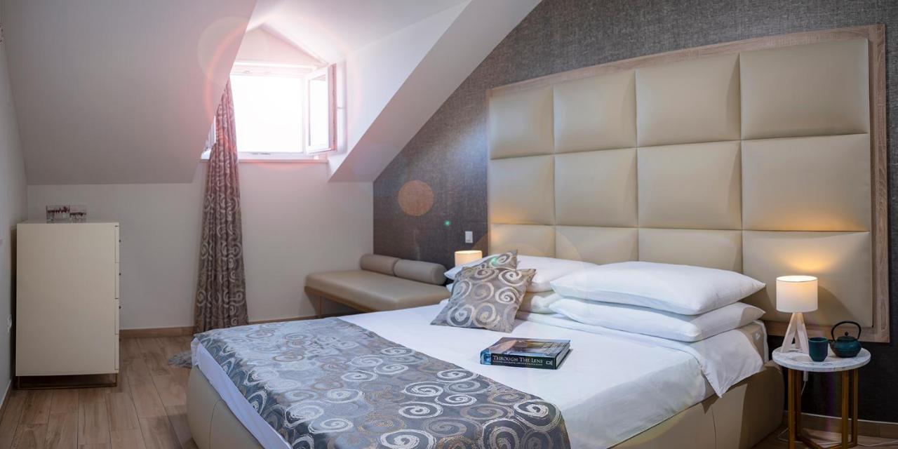 ホテル サン ガーデンズ ドゥブロブニク オラサック エクステリア 写真 A bedroom at the hotel