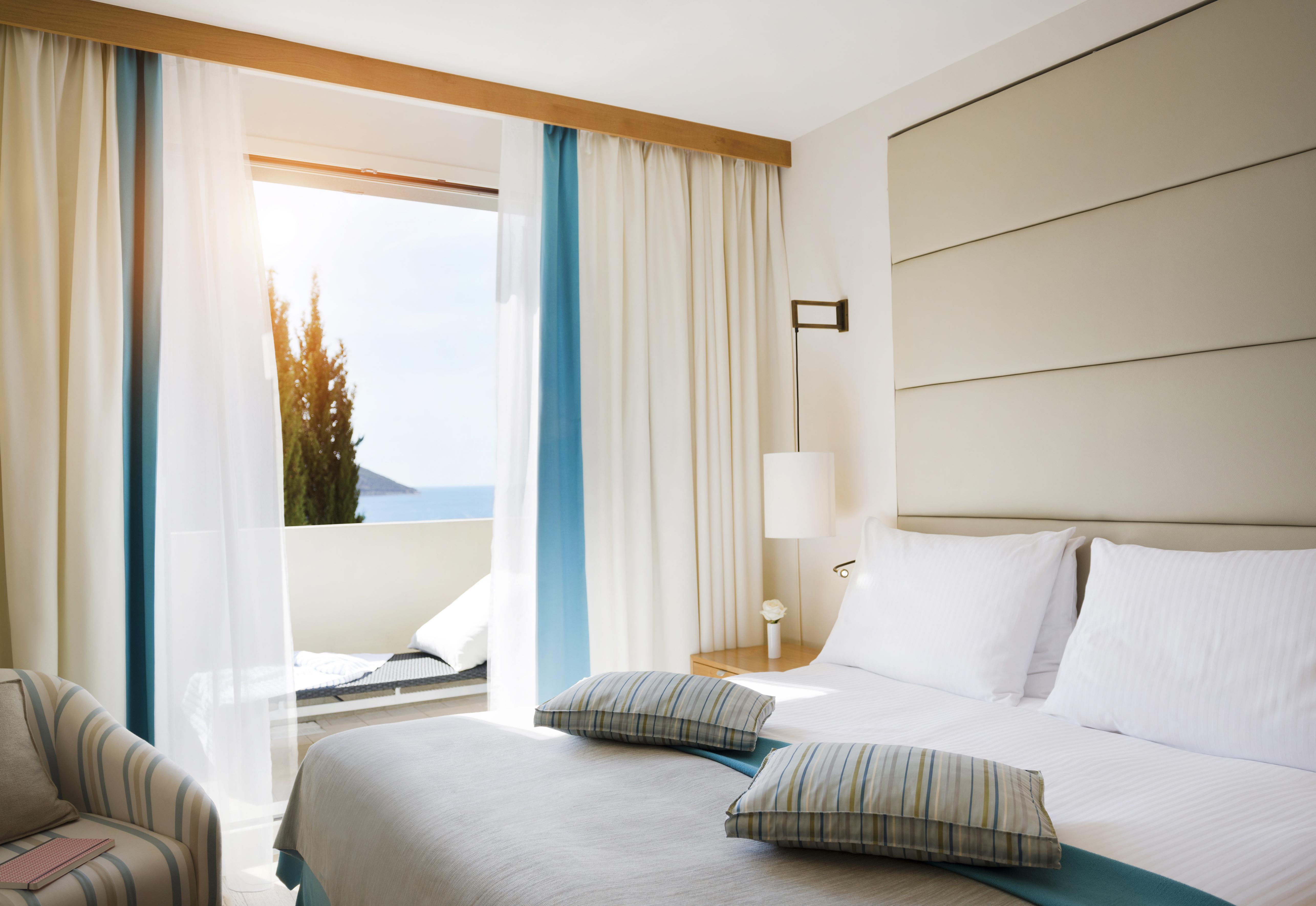 ホテル サン ガーデンズ ドゥブロブニク オラサック エクステリア 写真 A room at the hotel